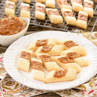 Caramel Shortbread Cookie Strips for #CreativeCookieExchange