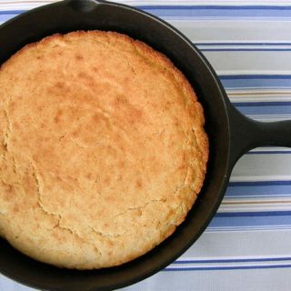 Dad’s Cornbread for #FathersDay #SundaySupper