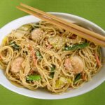 Sesame Noodles With Shrimp and Vegetables