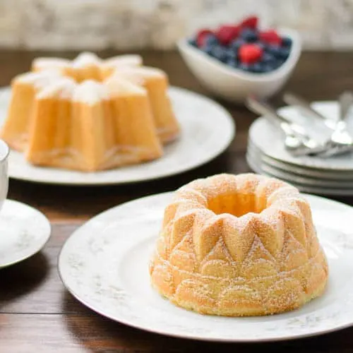 Little Bundt Pound Cakes | Magnolia Days
