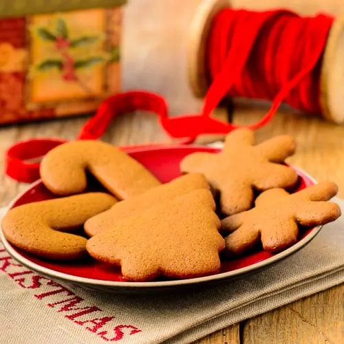 Ginger Molasses Cutout Cookies | Magnolia Days