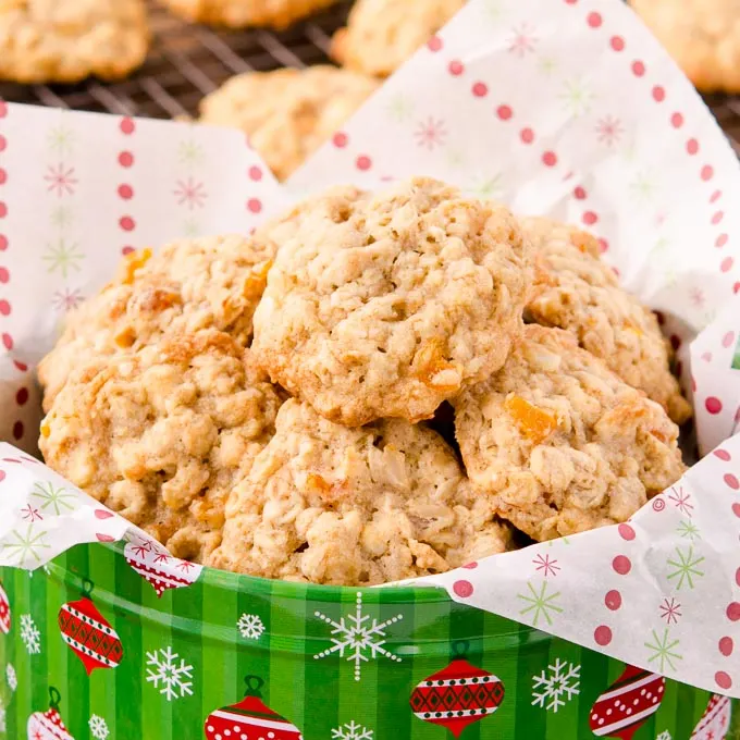 Amaretto Apricot Oatmeal Cookies by Magnolia Days