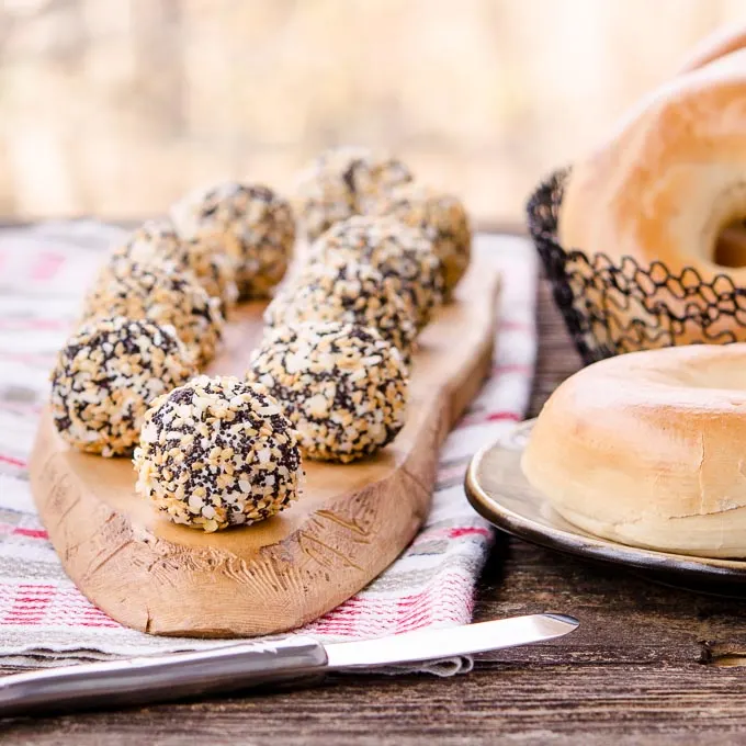 Everything Bagel Seasoning Recipe - Sunday Supper Movement