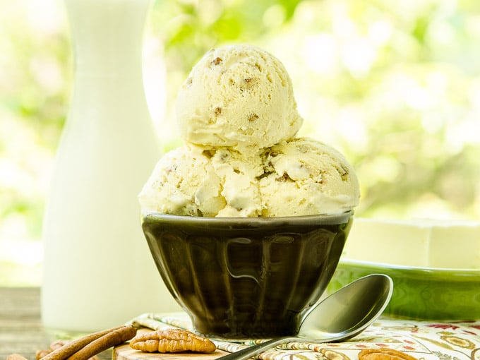 Cinnamon Butter Pecan Ice Cream | Magnolia Days