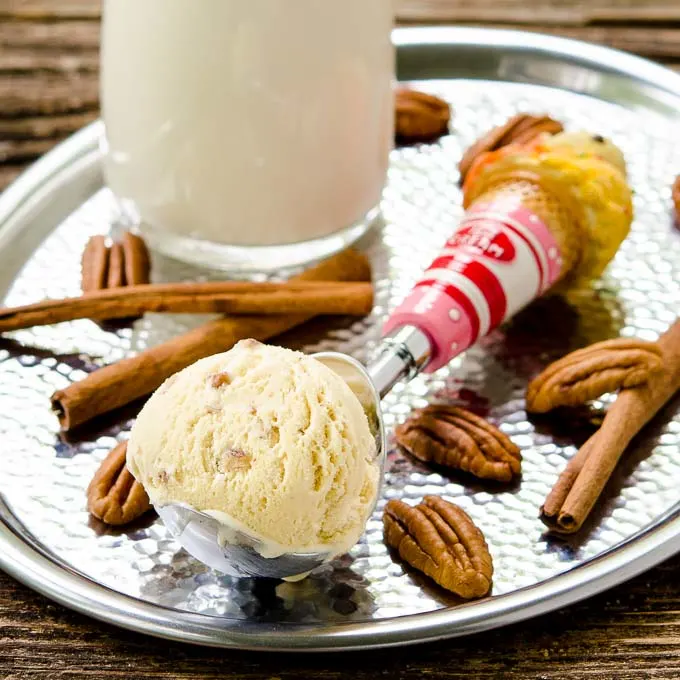 Cinnamon Butter Pecan Ice Cream | Magnolia Days