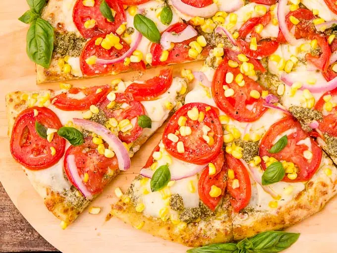 Tomato and Corn Pizza  Play Now Online for Free 