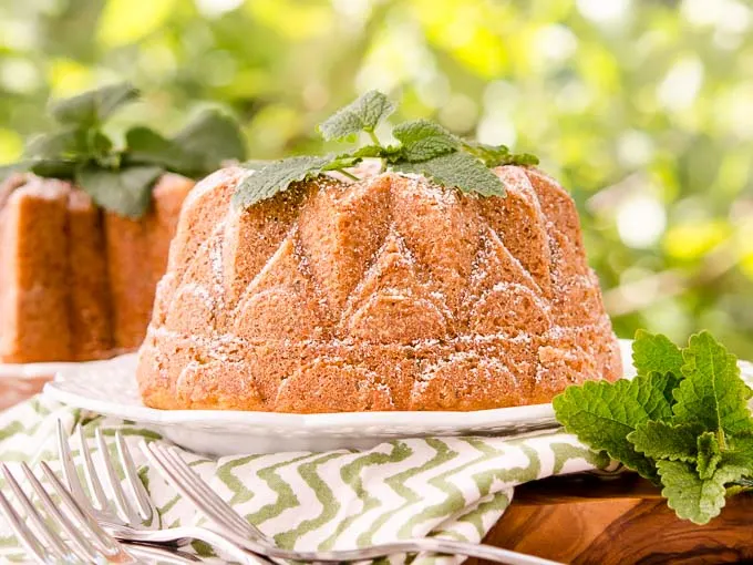 Nordic Ware Magnolia Bundt Pan