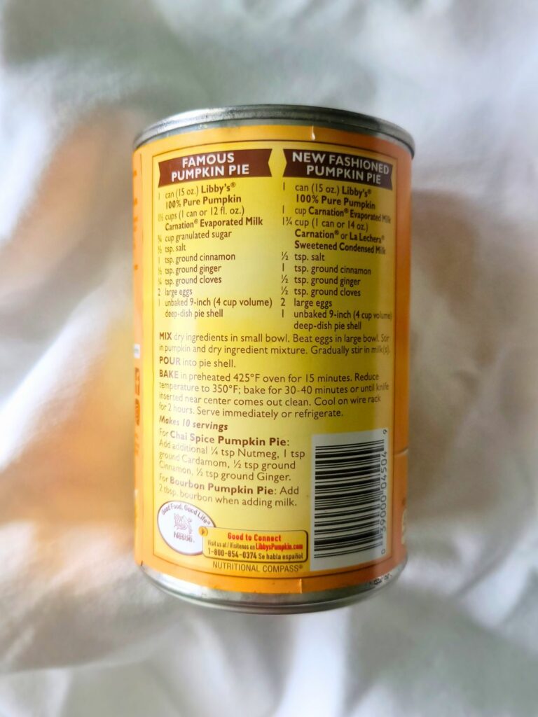 Picture of the back of the Libby's Pure Pumpkin can label, containing two pumpkin pie recipes